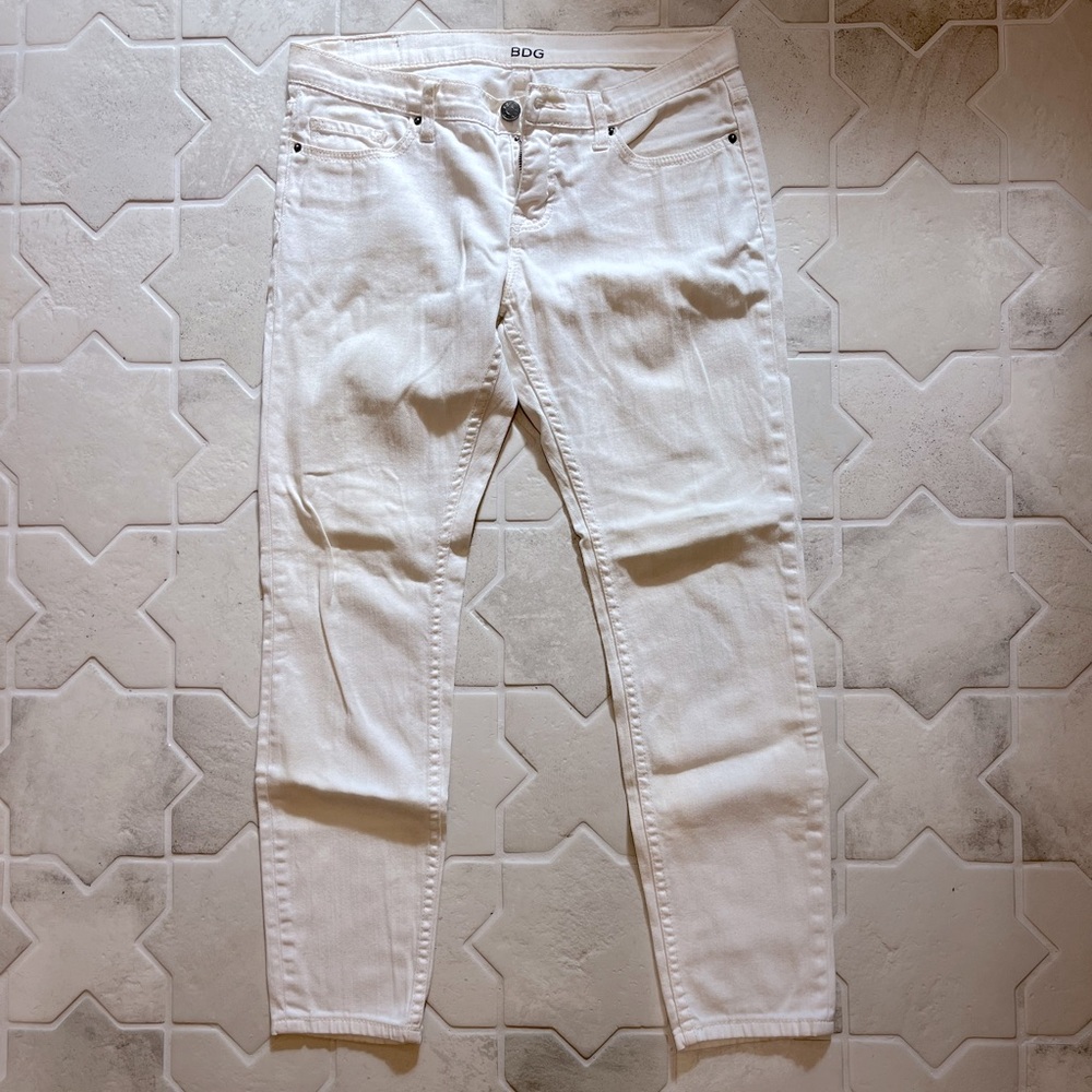 BDG Urban Outfitters White Jeans Size 29